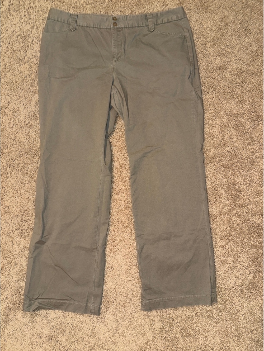 Eddie Bauer Classic Fit Khaki Pants Size 18